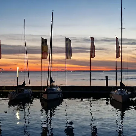 Castelli Костермано