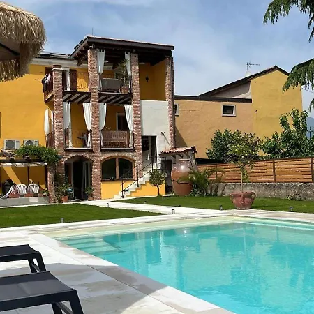 Castelli Apartment