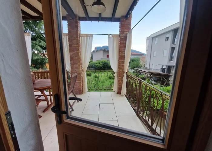 Apartment Castelli Costermano sul Garda