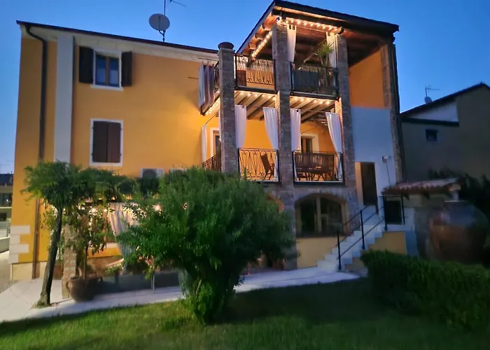 Castelli Apartment Costermano sul Garda
