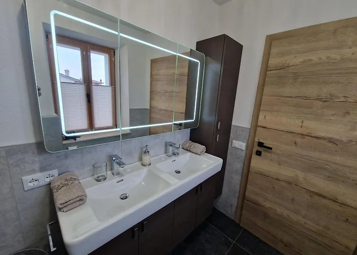 Castelli Apartment *